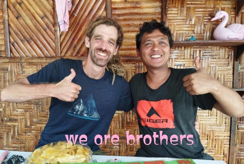 Sama Sama Homestay & Trekking Only Stay Here Book Trekking And Transport With Us Bukit Lawang Exterior photo