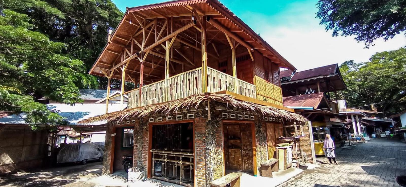 Sama Sama Homestay & Trekking Only Stay Here Book Trekking And Transport With Us Bukit Lawang Exterior photo